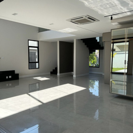 Imagem Casa com 4 Quartos à Venda, 412 m² em Urbanova - São José Dos Campos