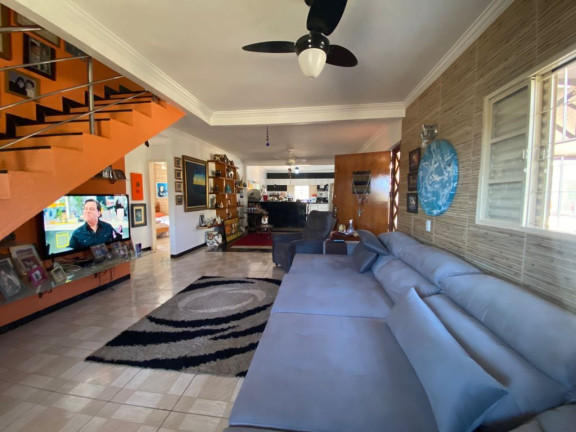 Imagem Chácara com 5 Quartos à Venda, 380 m² em Sítio De Recreio Paraíso Tropical - Goiânia Imagem Chácara com 5 Quartos à Venda, 380 m² em Sítio De Recreio Paraíso Tropical - Goiânia