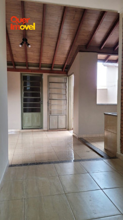 Imagem Casa com 3 Quartos à Venda, em Centro - Cravinhos Imagem Casa com 3 Quartos à Venda, em Centro - Cravinhos