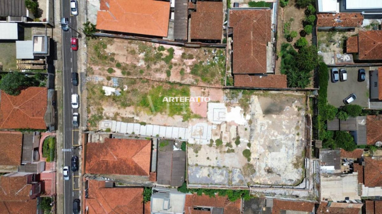 Imagem Terreno à Venda, 1 m² Imagem Terreno à Venda, 1 m²