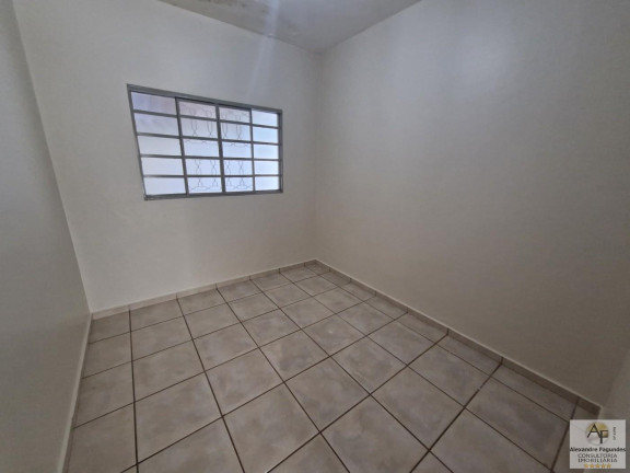 Imagem Casa com 3 Quartos à Venda, 96 m² em Independência - Aparecida De Goiânia Imagem Casa com 3 Quartos à Venda, 96 m² em Independência - Aparecida De Goiânia