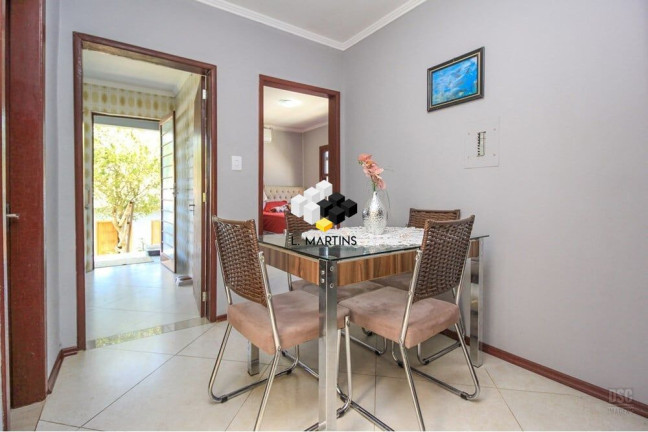 Imagem Casa com 4 Quartos à Venda, 173 m² em Espírito Santo - Porto Alegre Imagem Casa com 4 Quartos à Venda, 173 m² em Espírito Santo - Porto Alegre