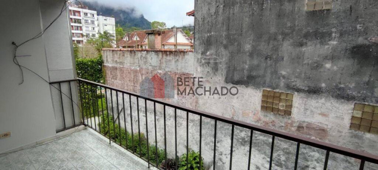 Imagem Apartamento com 2 Quartos para Alugar, 89 m² em Alto - Teresópolis