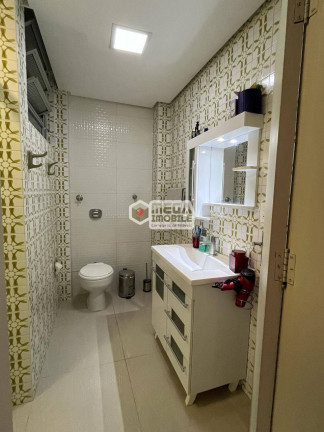 Imagem Apartamento com 3 Quartos à Venda, 100 m² em Centro - Florianópolis Imagem Apartamento com 3 Quartos à Venda, 100 m² em Centro - Florianópolis