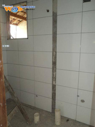Imagem Casa com 2 Quartos à Venda, 85 m² em Vila Tupi - Praia Grande Imagem Casa com 2 Quartos à Venda, 85 m² em Vila Tupi - Praia Grande