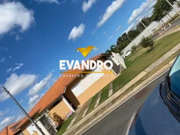 Casa com 3 Quartos à Venda, 88 m² em Jardim Imperial - Cuiabá