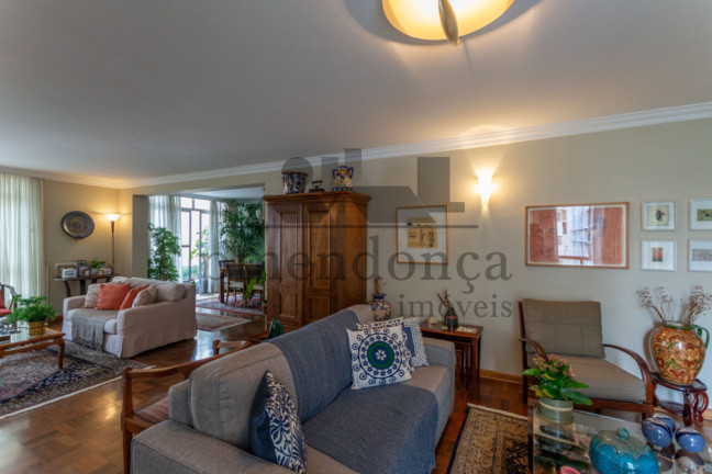 Imagem Apartamento com 3 Quartos à Venda, 202 m² em Higienópolis - São Paulo Imagem Apartamento com 3 Quartos à Venda, 202 m² em Higienópolis - São Paulo