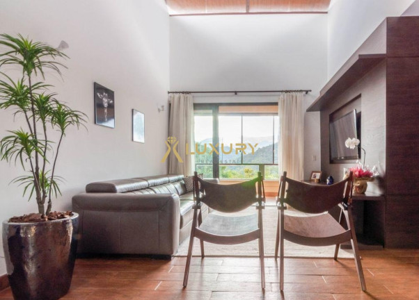 Imagem Imóvel com 4 Quartos à Venda, 750 m² em Ouro Velho Mansões - Nova Lima Imagem Imóvel com 4 Quartos à Venda, 750 m² em Ouro Velho Mansões - Nova Lima