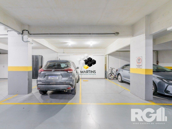 Imagem Apartamento com 3 Quartos à Venda, 245 m² em Moinhos De Vento - Porto Alegre