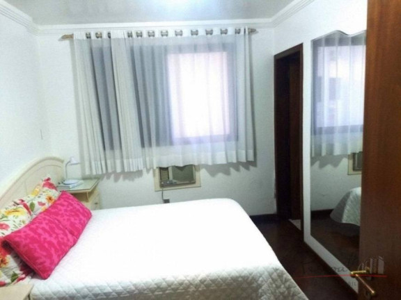 Imagem Apartamento com 4 Quartos à Venda, 135 m² em Centro - Florianópolis Imagem Apartamento com 4 Quartos à Venda, 135 m² em Centro - Florianópolis