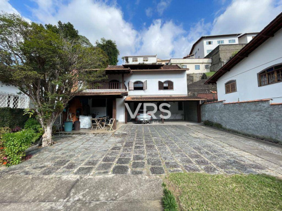 Imagem Casa com 3 Quartos à Venda, 238 m² em Tijuca - Teresópolis Imagem Casa com 3 Quartos à Venda, 238 m² em Tijuca - Teresópolis
