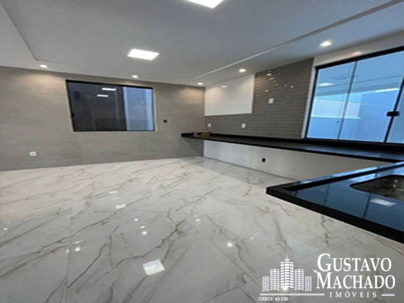Imagem Casa com 3 Quartos à Venda, 180 m² em Jardim Belvedere - Volta Redonda Imagem Casa com 3 Quartos à Venda, 180 m² em Jardim Belvedere - Volta Redonda