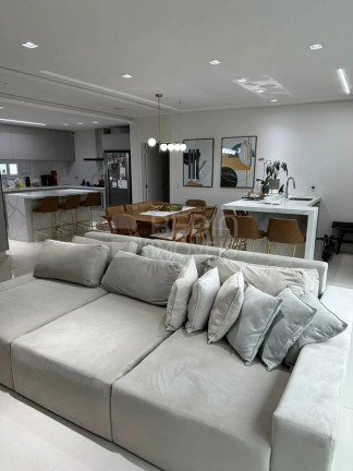 Imagem Apartamento com 4 Quartos à Venda, 162 m² em Centro - Balneário Camboriú Imagem Apartamento com 4 Quartos à Venda, 162 m² em Centro - Balneário Camboriú