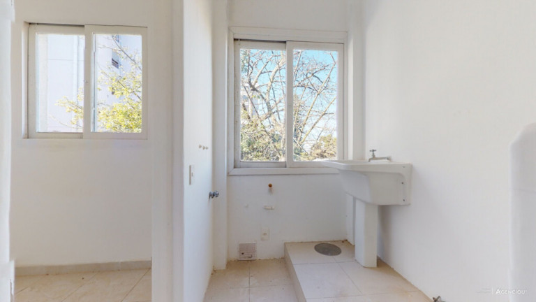 Imagem Imóvel com 2 Quartos à Venda, 74 m² em Petrópolis - Porto Alegre Imagem Imóvel com 2 Quartos à Venda, 74 m² em Petrópolis - Porto Alegre