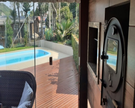 Imagem Imóvel com 4 Quartos à Venda, em Linha Imperial - Nova Petrópolis Imagem Imóvel com 4 Quartos à Venda, em Linha Imperial - Nova Petrópolis