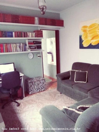 Imagem Casa com 3 Quartos à Venda, 129 m² em Interlagos - São Paulo