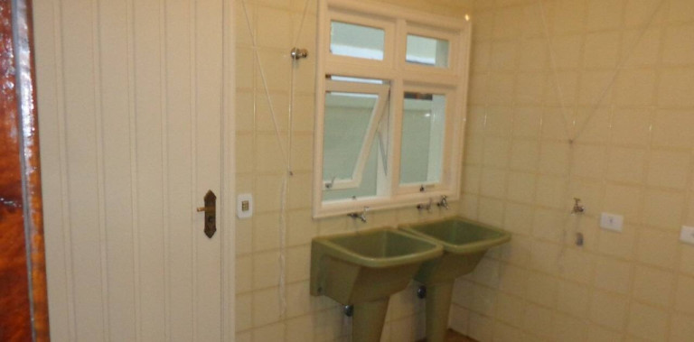 Imagem Casa com 4 Quartos para Alugar, 480 m² em Alphaville - Santana De Parnaíba Imagem Casa com 4 Quartos para Alugar, 480 m² em Alphaville - Santana De Parnaíba