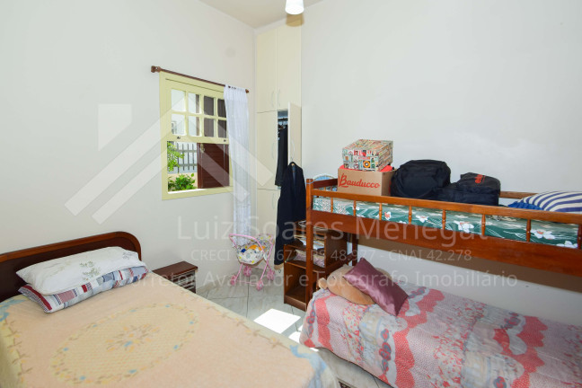 Imagem Casa com 5 Quartos à Venda, 190 m² em Centro - Balneário Rincão Imagem Casa com 5 Quartos à Venda, 190 m² em Centro - Balneário Rincão