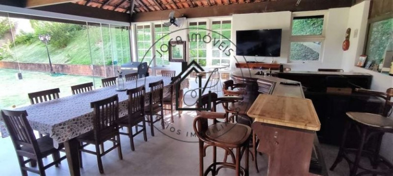 Imagem Casa de Condomínio com 3 Quartos à Venda, 1.500 m² em Algarve - Cotia Imagem Casa de Condomínio com 3 Quartos à Venda, 1.500 m² em Algarve - Cotia