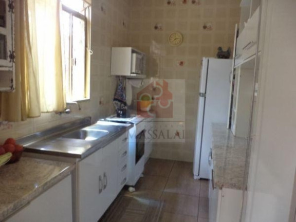Imagem Casa com 3 Quartos à Venda, 151 m² em Santana - Porto Alegre Imagem Casa com 3 Quartos à Venda, 151 m² em Santana - Porto Alegre