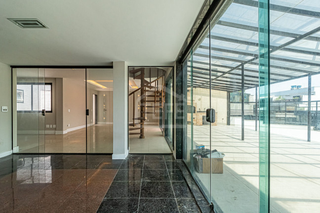 Imagem Cobertura com 5 Quartos à Venda, 394 m² em Recreio Dos Bandeirantes - Rio De Janeiro Imagem Cobertura com 5 Quartos à Venda, 394 m² em Recreio Dos Bandeirantes - Rio De Janeiro