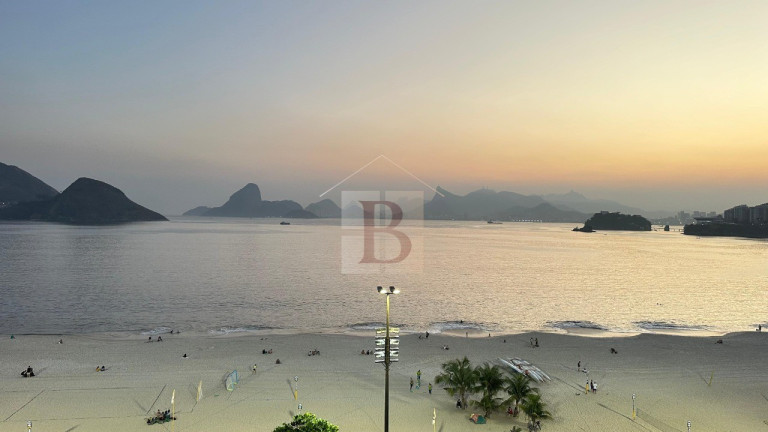 Imagem Imóvel com 4 Quartos à Venda, 250 m² em Icaraí - Niterói