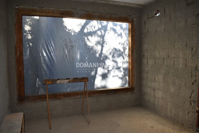 Imagem Casa com 4 Quartos à Venda, 248 m² em Região Do Alto Da Boa Vista - Campos Do Jordão Imagem Casa com 4 Quartos à Venda, 248 m² em Região Do Alto Da Boa Vista - Campos Do Jordão