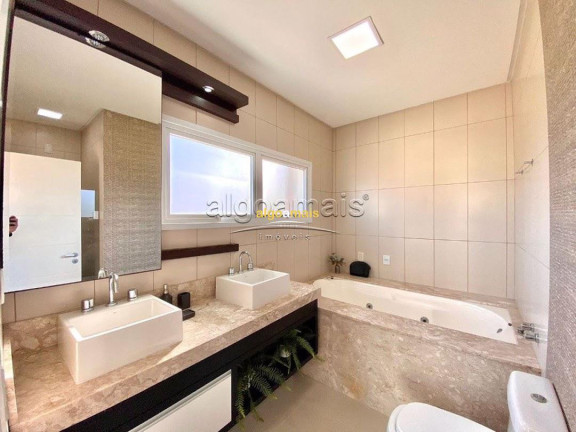Casa com 5 Quartos à Venda, 340 m² em Condominio Velas Da Marina - Capão Da Canoa