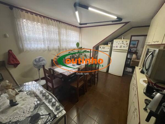 Imagem Casa com 4 Quartos à Venda, 400 m² em Barra Da Tijuca - Rio De Janeiro Imagem Casa com 4 Quartos à Venda, 400 m² em Barra Da Tijuca - Rio De Janeiro