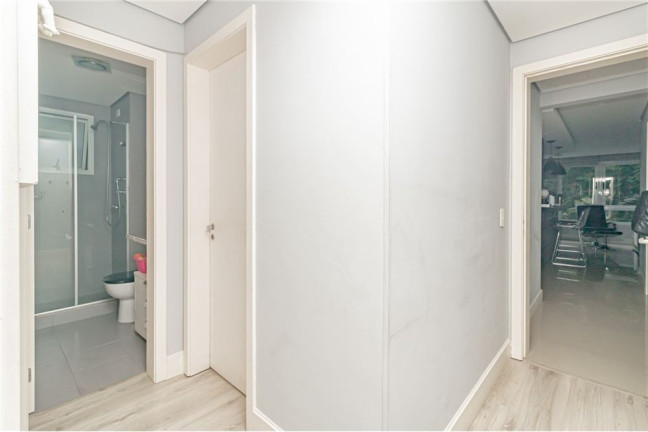 Imagem Apartamento com 3 Quartos à Venda, 112 m² em Moinhos De Vento - Porto Alegre