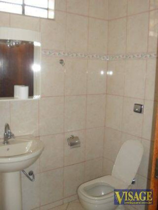 Imagem Casa para Alugar, em Centro - Jacareí Imagem Casa para Alugar, em Centro - Jacareí