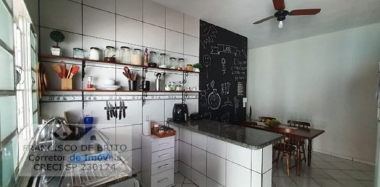 Imagem Imóvel com 2 Quartos à Venda, 67 m² em Vila Bionde - Cruzeiro Imagem Imóvel com 2 Quartos à Venda, 67 m² em Vila Bionde - Cruzeiro