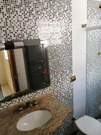 Imagem Casa com 4 Quartos à Venda, 252 m² em Vila Nhocune - São Paulo Imagem Casa com 4 Quartos à Venda, 252 m² em Vila Nhocune - São Paulo