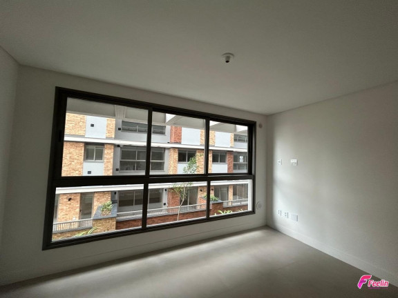 Imagem Apartamento com 1 Quarto à Venda, 42 m² em Estreito - Florianópolis Imagem Apartamento com 1 Quarto à Venda, 42 m² em Estreito - Florianópolis