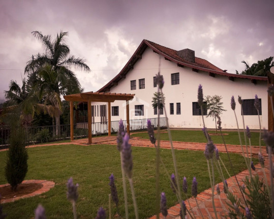 Imagem Imóvel com 4 Quartos à Venda, 5.000 m² em Morada Dos Pássaros - Poços De Caldas Imagem Imóvel com 4 Quartos à Venda, 5.000 m² em Morada Dos Pássaros - Poços De Caldas