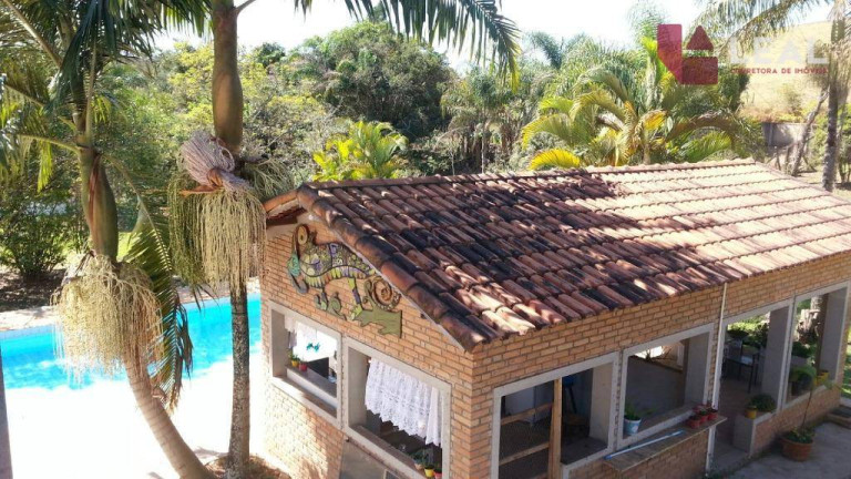 Imagem Chácara com 5 Quartos à Venda, 800 m² em Coutinhos - Pouso Alegre Imagem Chácara com 5 Quartos à Venda, 800 m² em Coutinhos - Pouso Alegre