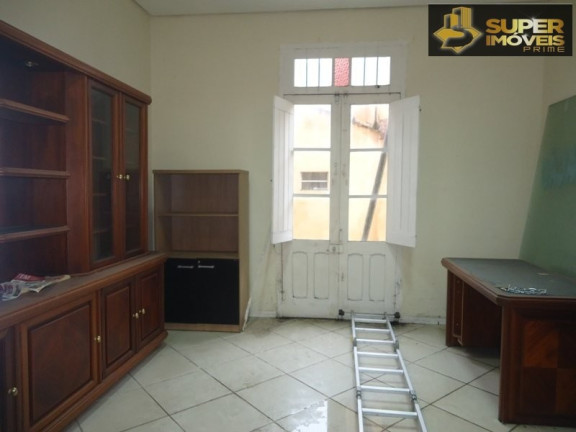 Imagem Casa com 3 Quartos à Venda, 260 m² em Centro - Pelotas