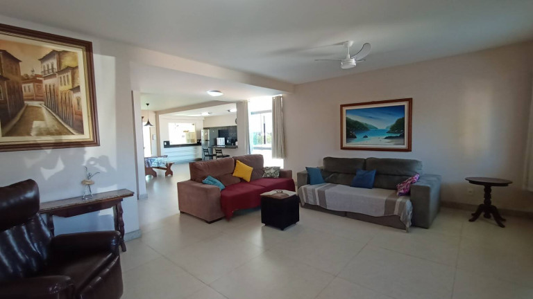 Imagem Casa com 5 Quartos à Venda, 523 m² em Village Do Sol - Guarapari