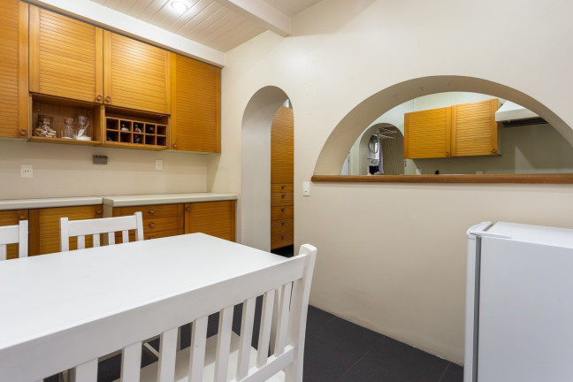 Imagem Casa com 3 Quartos à Venda, 260 m² em Jardim Paulistano - São Paulo