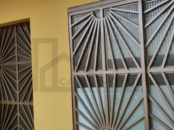 Imagem Casa com 3 Quartos à Venda, em Sacramenta - Belém Imagem Casa com 3 Quartos à Venda, em Sacramenta - Belém