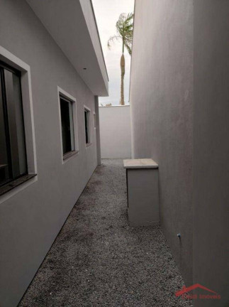 Imagem Casa com 3 Quartos à Venda, 106 m² em Boa Vista - Joinville Imagem Casa com 3 Quartos à Venda, 106 m² em Boa Vista - Joinville