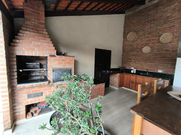 Imagem Casa com 3 Quartos à Venda, 200 m² em Parque Amazonia - Goiania Imagem Casa com 3 Quartos à Venda, 200 m² em Parque Amazonia - Goiania