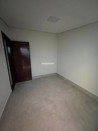 Imagem Casa com 4 Quartos à Venda, 223 m² Imagem Casa com 4 Quartos à Venda, 223 m²