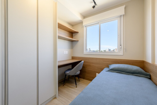 Imagem Apartamento com 2 Quartos à Venda, 55 m² em São João - Porto Alegre Imagem Apartamento com 2 Quartos à Venda, 55 m² em São João - Porto Alegre