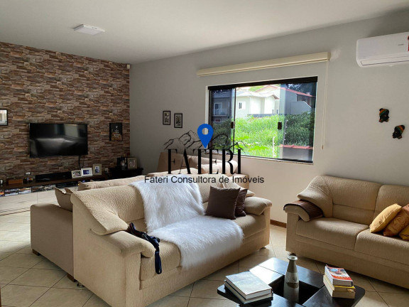 Imagem Casa com 5 Quartos à Venda, 360 m² em Vila Santista - Atibaia Imagem Casa com 5 Quartos à Venda, 360 m² em Vila Santista - Atibaia
