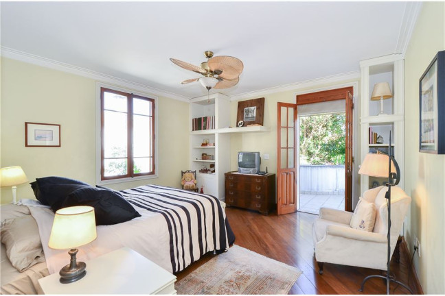 Imagem Casa com 4 Quartos à Venda, 312 m² em Butantã - São Paulo Imagem Casa com 4 Quartos à Venda, 312 m² em Butantã - São Paulo