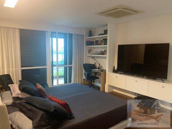 Imagem Apartamento com 3 Quartos à Venda, 227 m² em Lagoa - Rio De Janeiro Imagem Apartamento com 3 Quartos à Venda, 227 m² em Lagoa - Rio De Janeiro