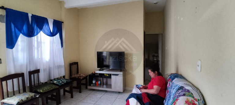 Imagem Casa com 2 Quartos à Venda, 140 m² em Vila Loty - Itanhaém Imagem Casa com 2 Quartos à Venda, 140 m² em Vila Loty - Itanhaém