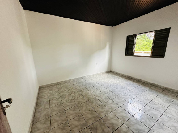 Imagem Casa com 3 Quartos à Venda, 375 m² em São Manuel