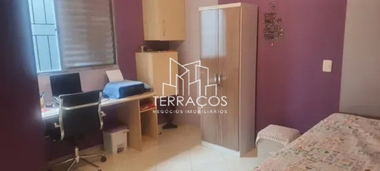 Imagem Casa com 3 Quartos à Venda, 200 m² em Vila De Vecchi - Jundiaí Imagem Casa com 3 Quartos à Venda, 200 m² em Vila De Vecchi - Jundiaí
